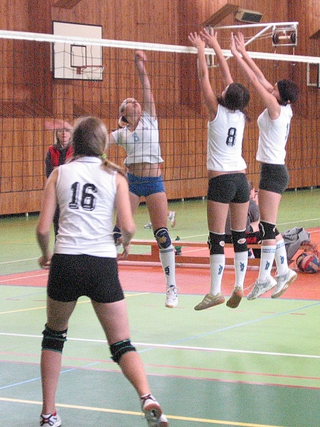 Starší žákyně - kvalifikace KP - Kostelec 29.9.2007    06.jpg